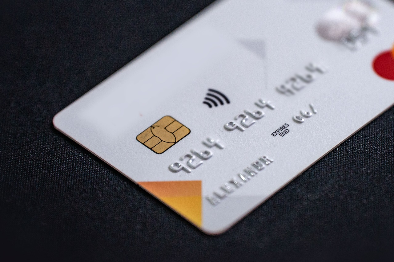 Carte bancaire pour ado : conseils pour l'option idéale
